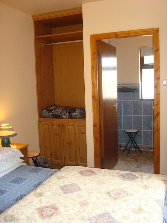 يوغال Glen House Room Only Accommodation الغرفة الصورة
